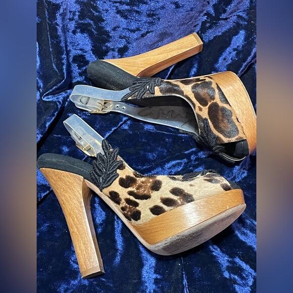 Dolce and Gabbana Calf Suede wooden Heels women’s Shoe Size 35.5 or us 5.5 - Picture 3 of 5